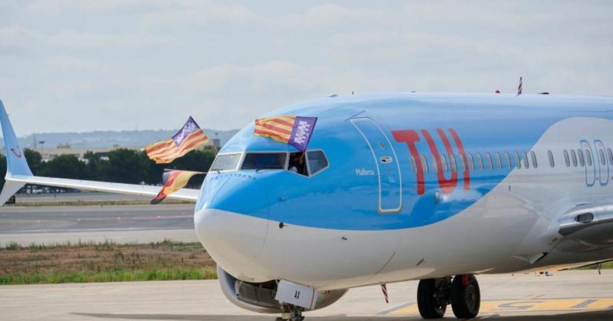 TUI cuts profit outlook as airlines struggle with Iran war fuel price impact: late booking market