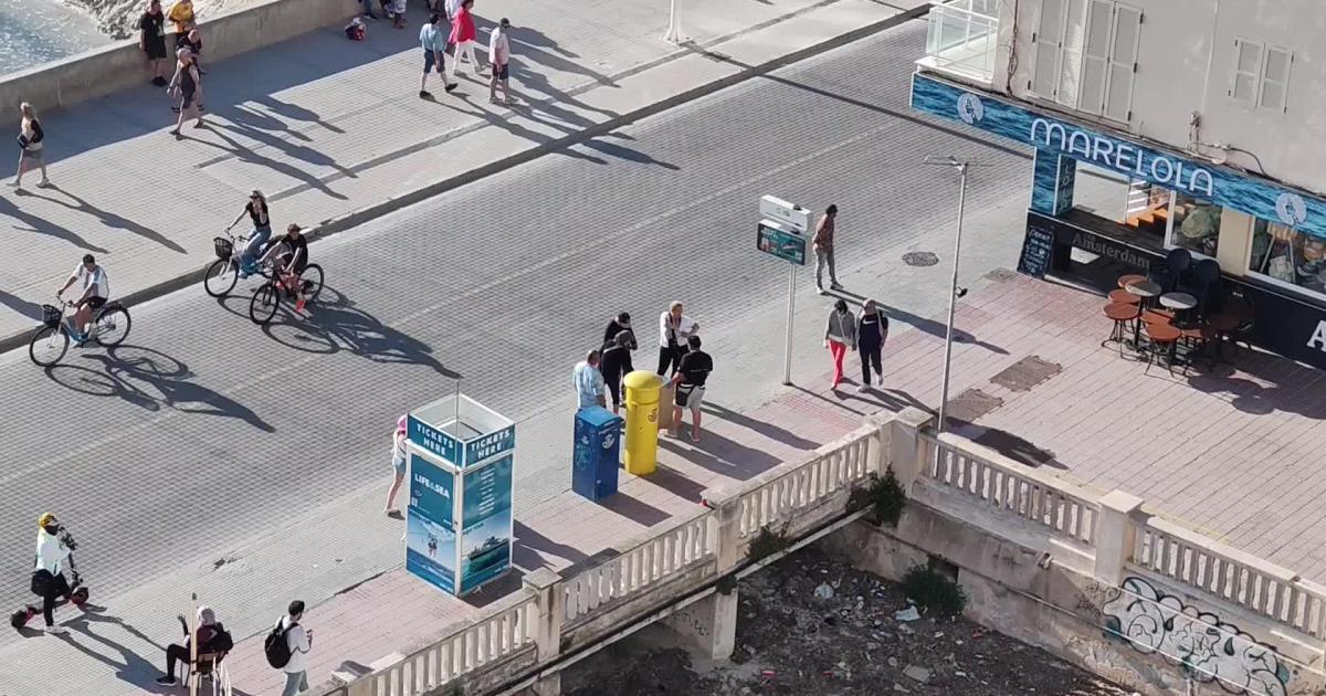 Mallorca tourist scam alert video: Don’t fall for street gambling trap along top Palma beach as insecurity concerns mount