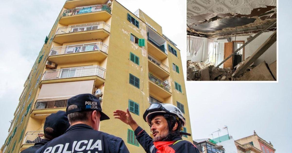 Palma apartment building evacuated after the roof collapses
