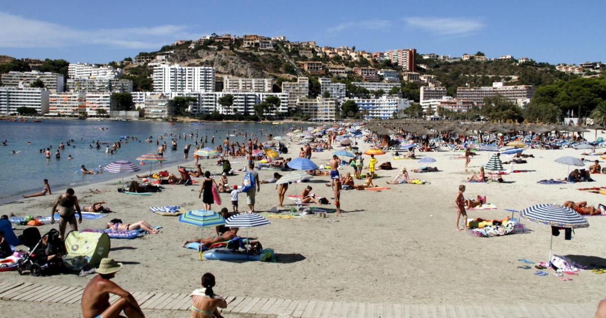 Mallorca smoking ban: complete list of beaches where smoking is restricted