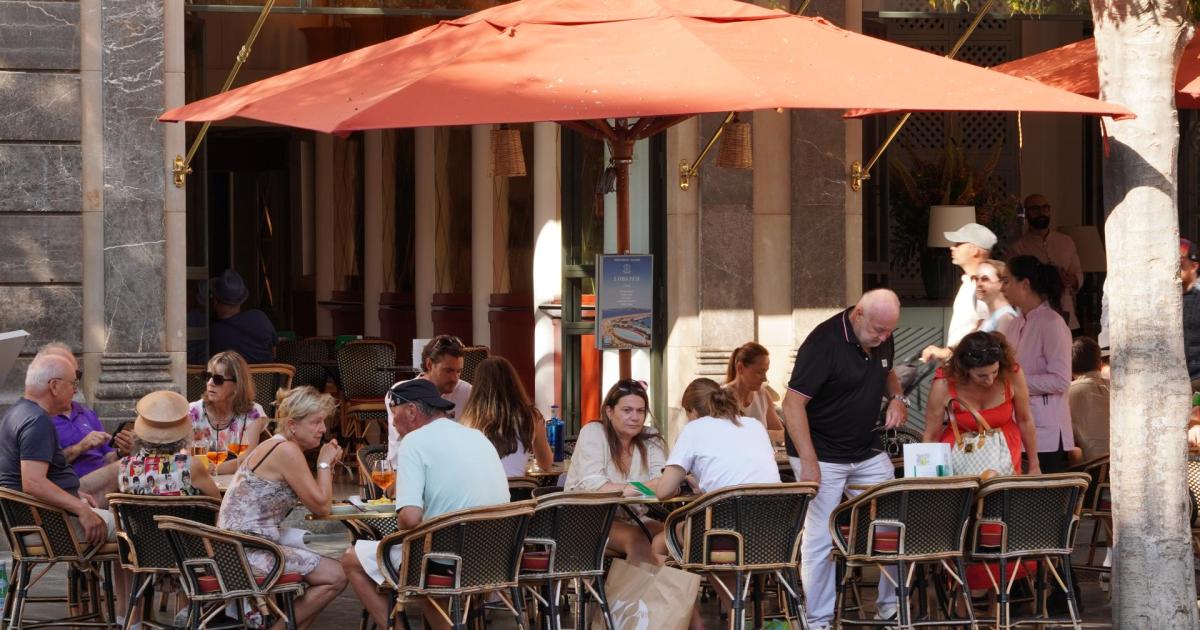 Paying by Bizum at cafés and stores starts this week in Spain