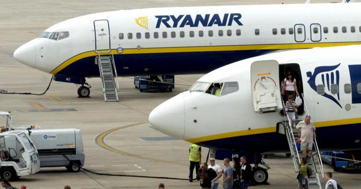 Ryanair issues an ‘important’ border control warning to its passengers ahead of the summer travel season