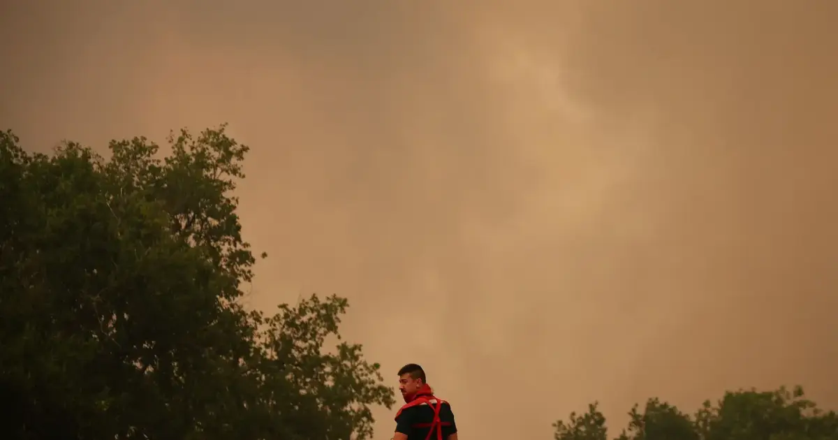France wildfires resulting in a smell of smoke in Mallorca