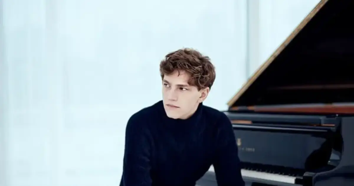 Jan Lisiecki: Playing for the music, not the applause
