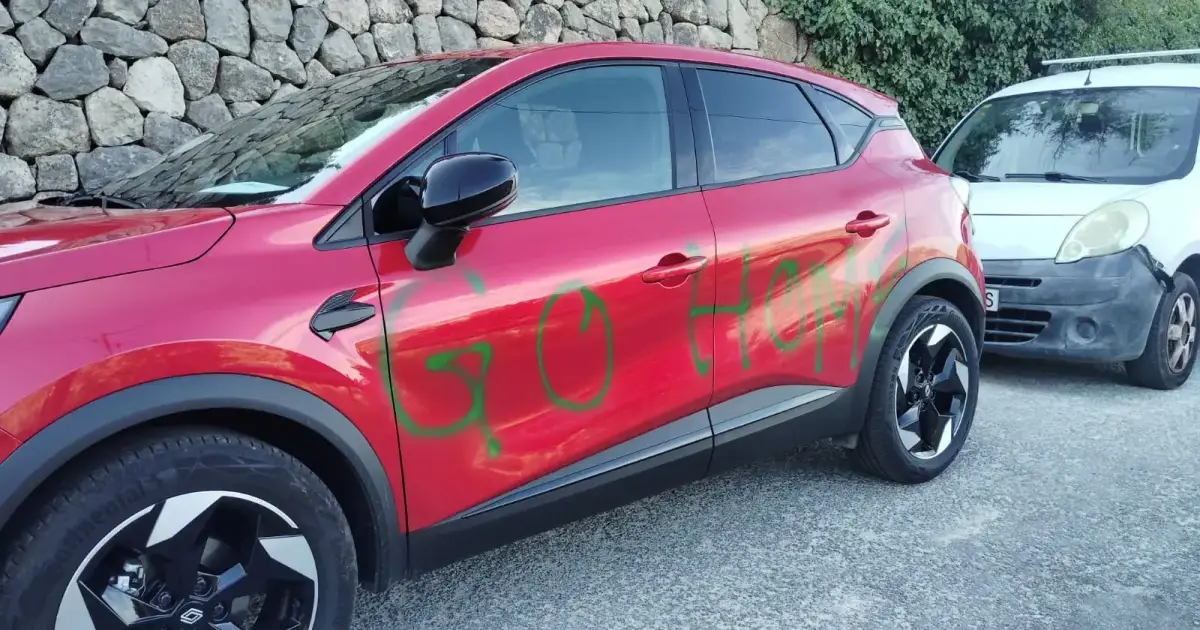 Anti-tourism graffiti sprayed on hire car in Mallorca