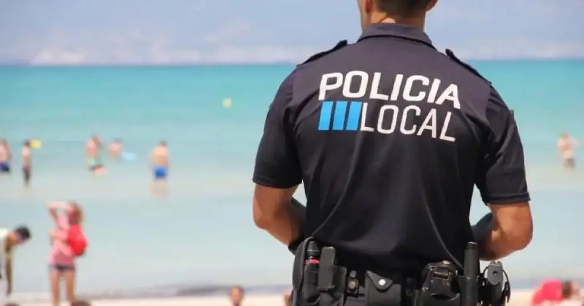 Cannabis being sold to tourists on the beach in Mallorca