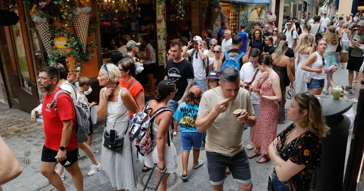 Palma's businesses love cloudy days