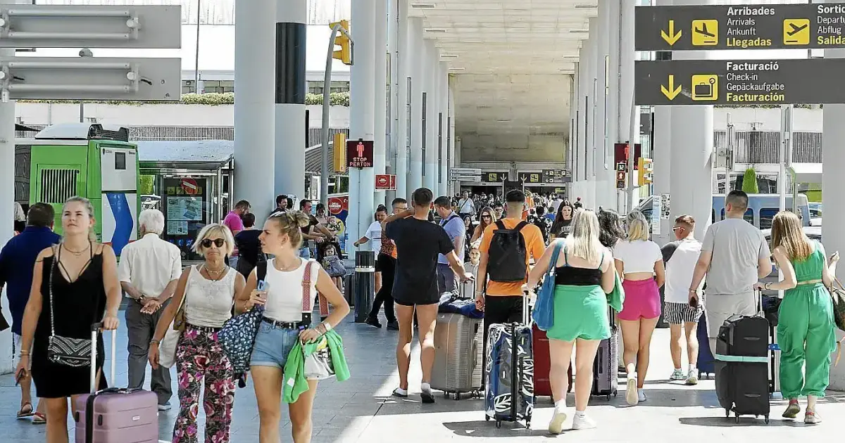 Uncontrolled tourism growth in Mallorca: "We have the perception that our island no longer belongs to us"