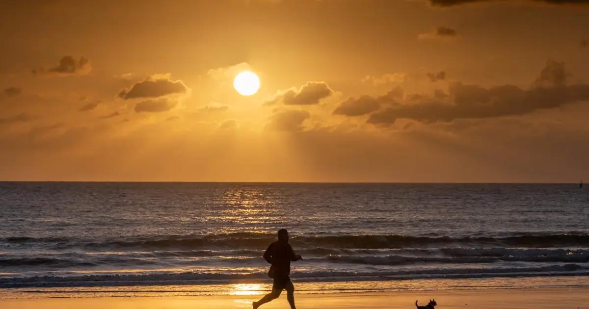 Spain enjoying a week of hot weather, up to 10 degrees above normal