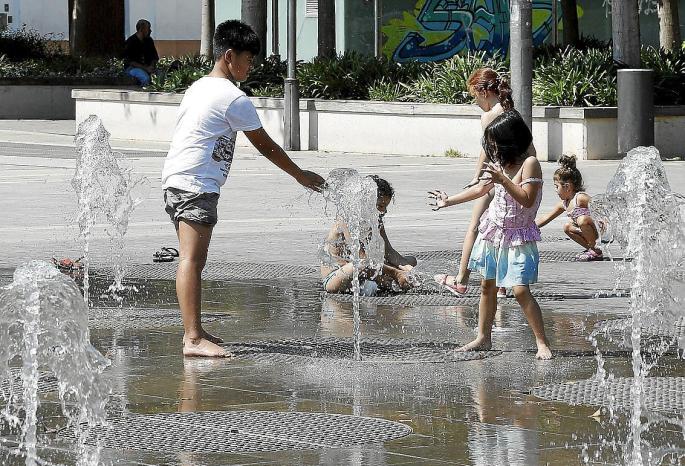 Children cooling down in Palma, Mallorca